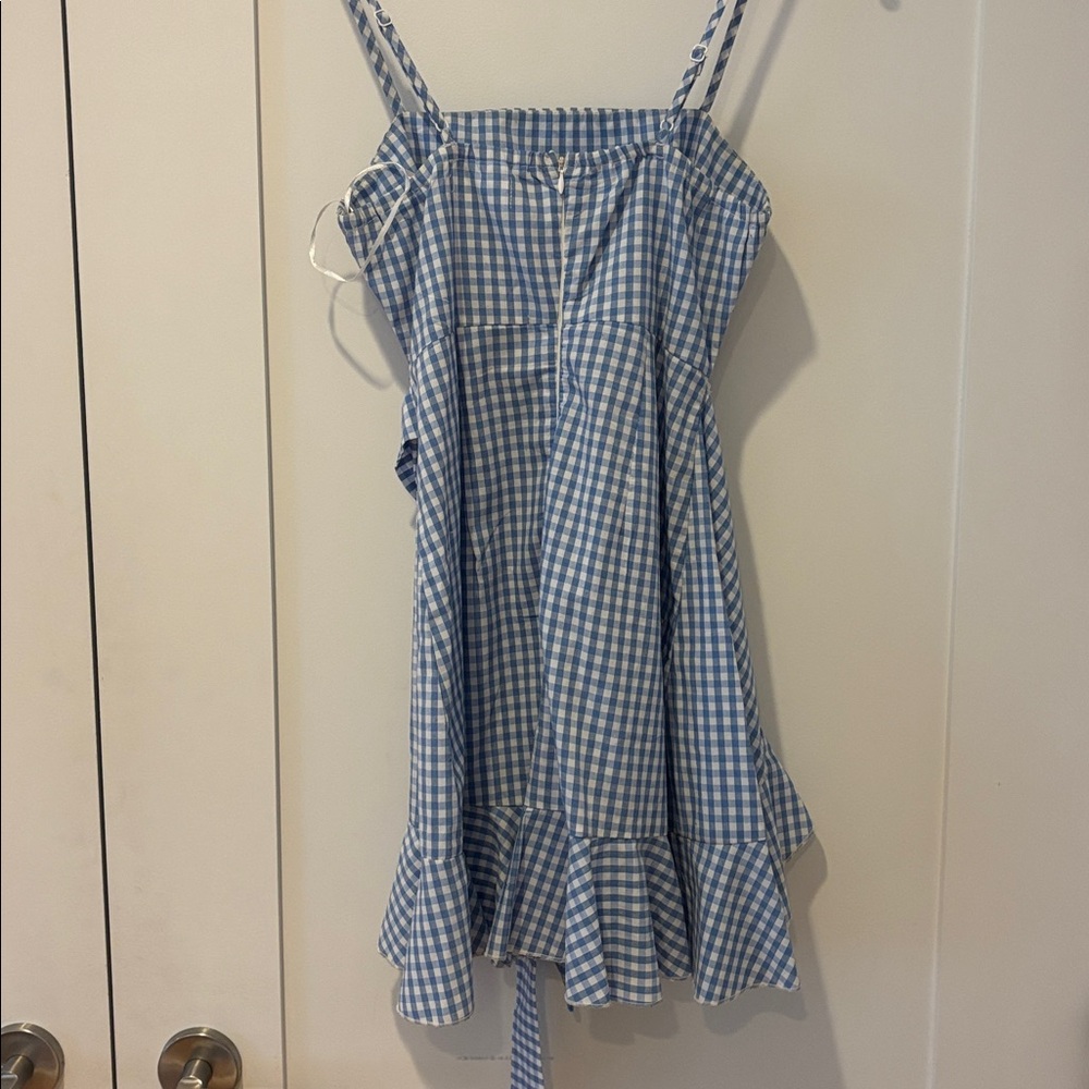 LF ruffle dress - Picture 2 of 3